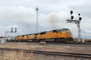 UP 4138 west has its outbound crew and will be going straight through Cheyenne towards Sherman Hill.