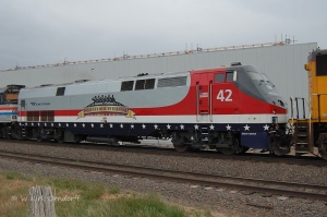 Amtrak #42, the veterans' unit, from the engineer's side